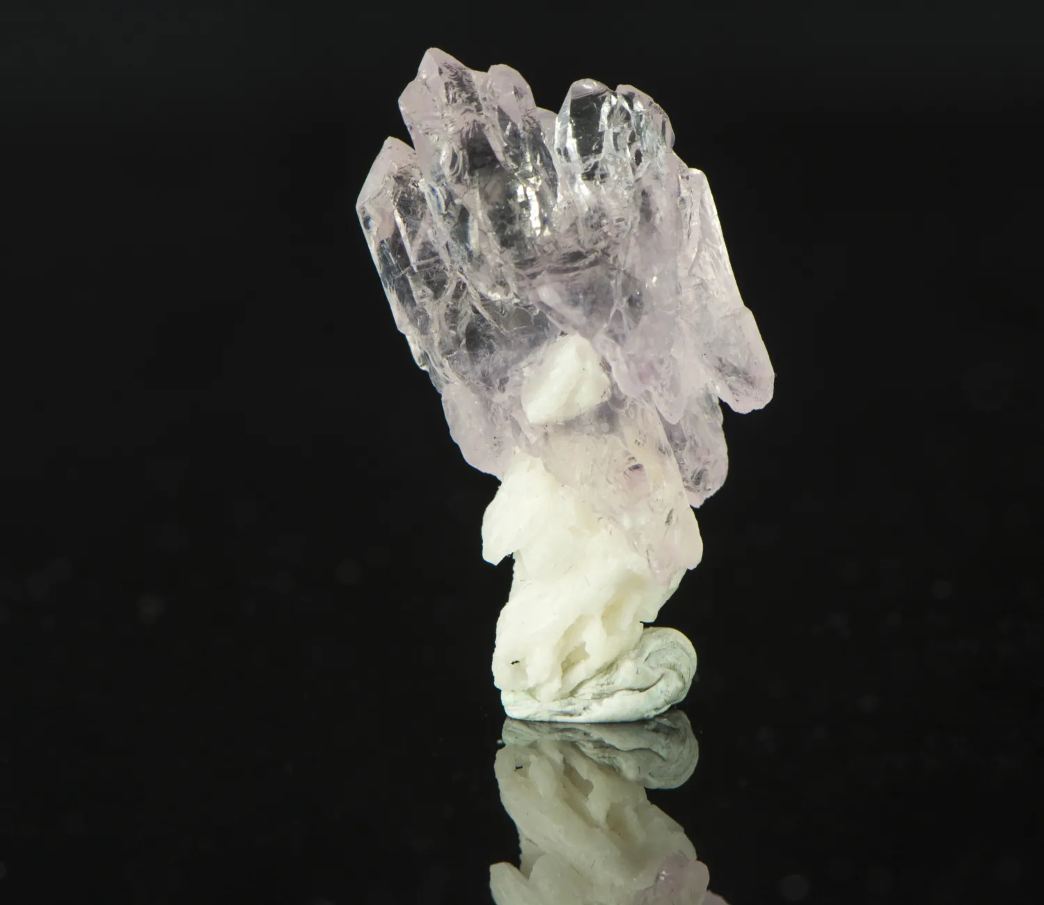Rose Quartz Crystal