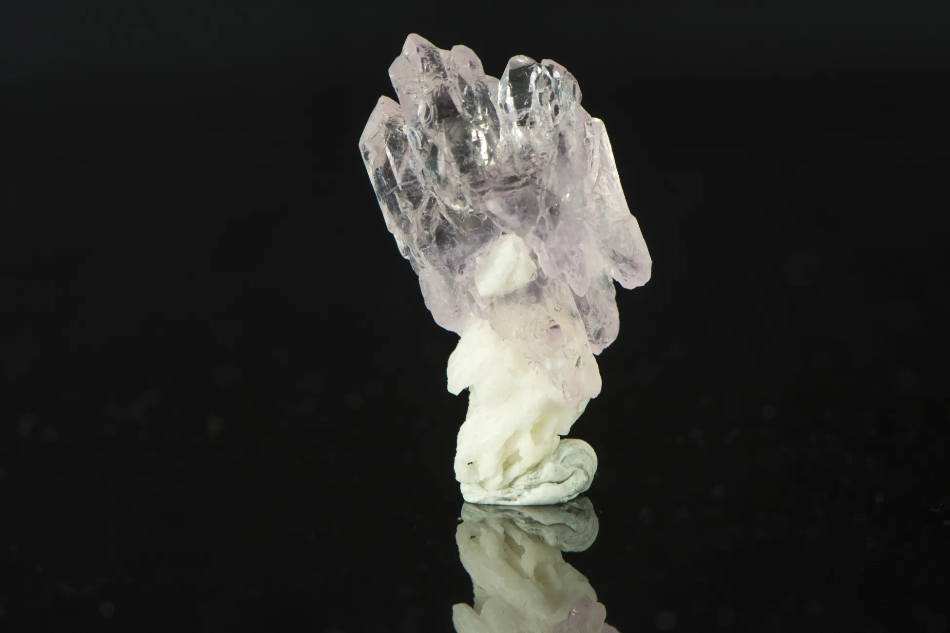 Rose Quartz Crystal
