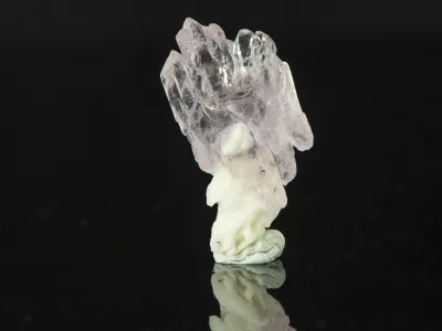 Rose Quartz Crystal