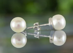 Вхите Pearls Earings АА