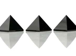Onix Pyramide