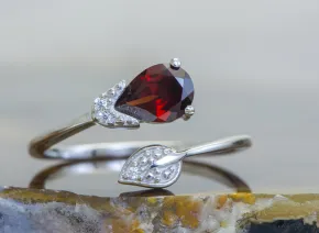 Silver Ring with Garnet