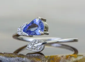 Silver Ring with Tanzanite