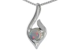Silver pendant with Opal