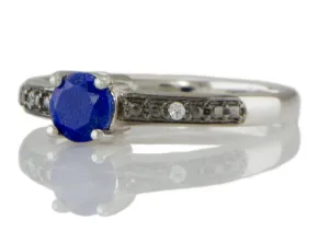 Silver ring with lapis