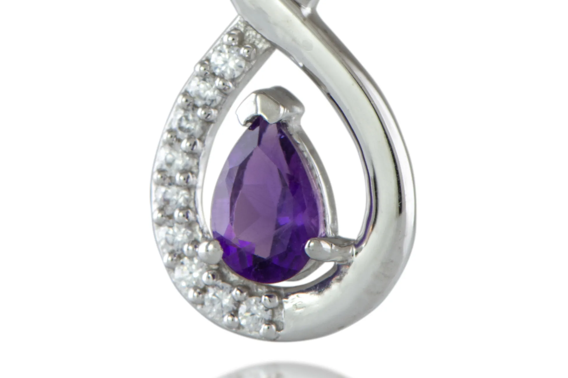 Silver pendant with Amethyst