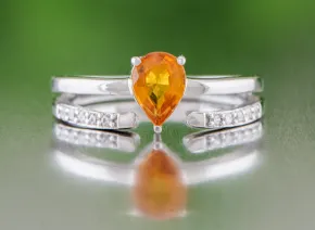 Silver ring with orange Sapphire