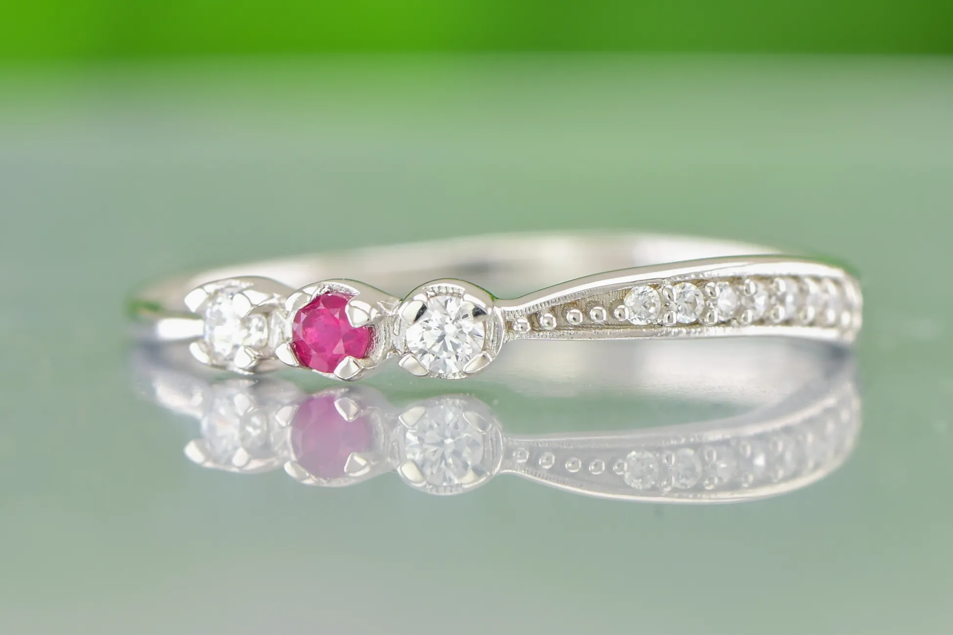 Elegant Silver Ring with Ruby