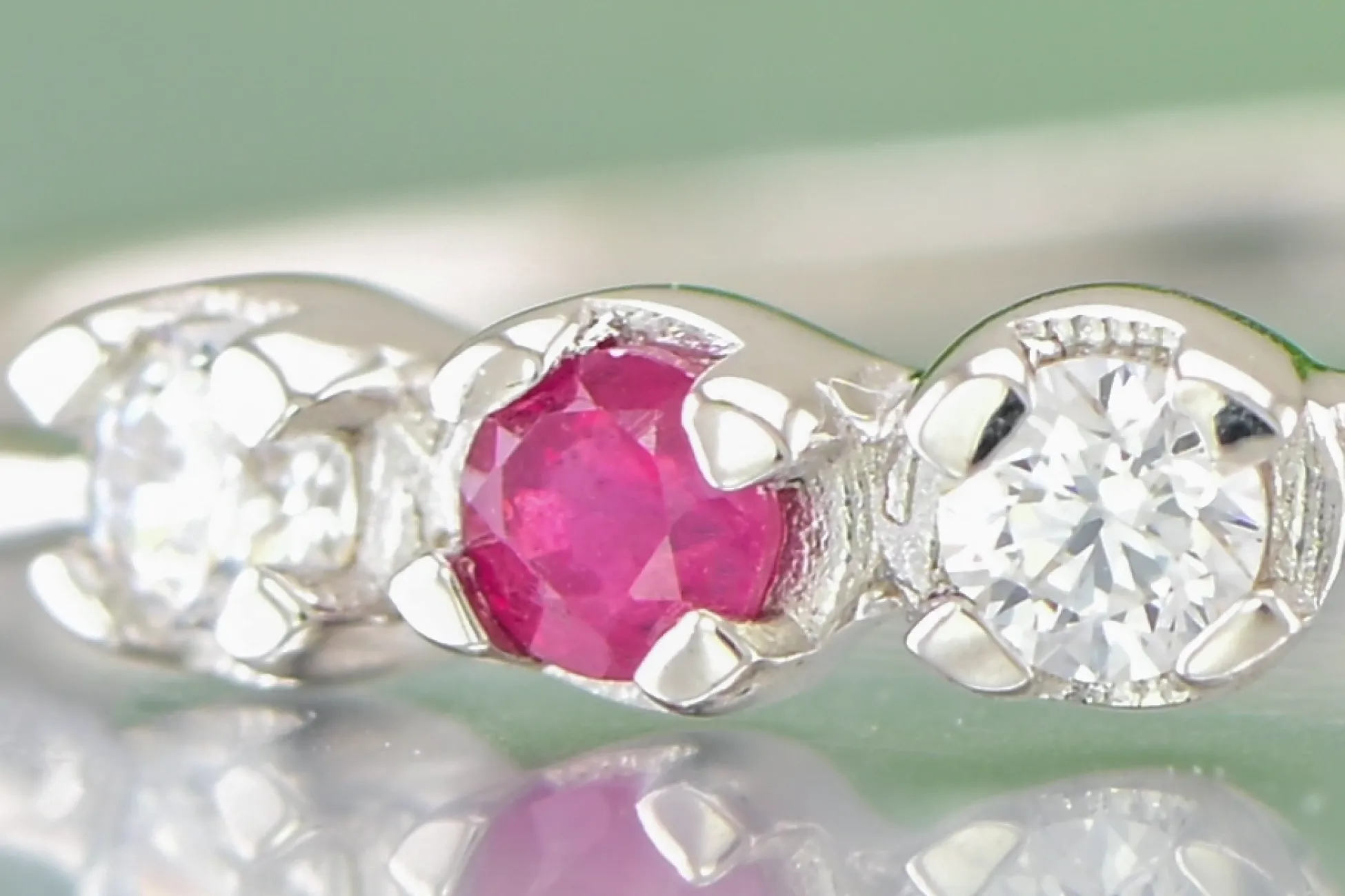 Elegant Silver Ring with Ruby