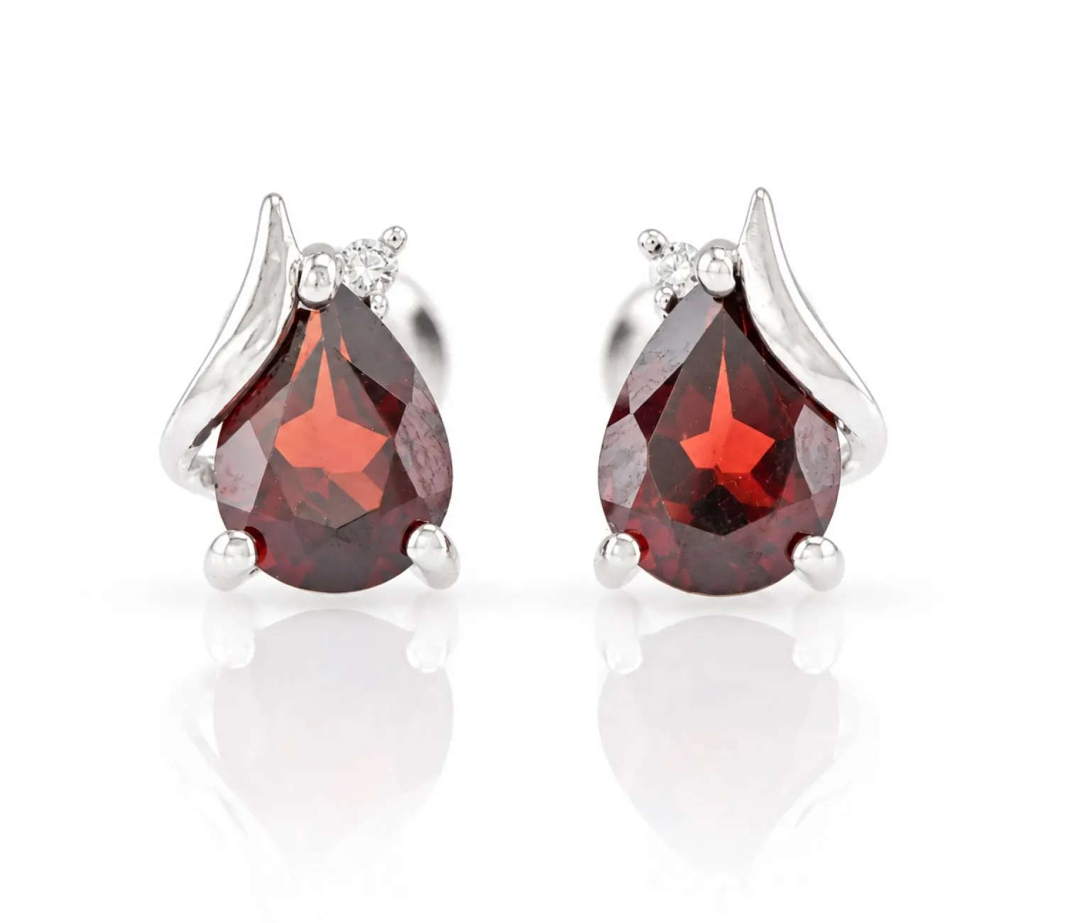 Silver Garnet Earrings