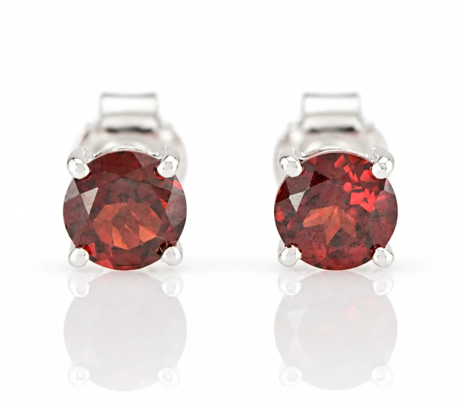 Silver Earrings with Garnet