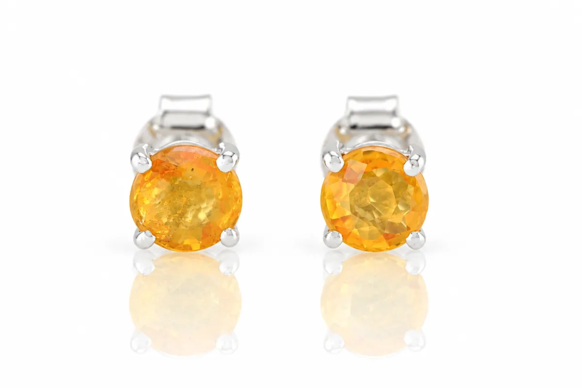 Silver earrings with natural Yellow Sapphire, 5 mm from Sri Lanka