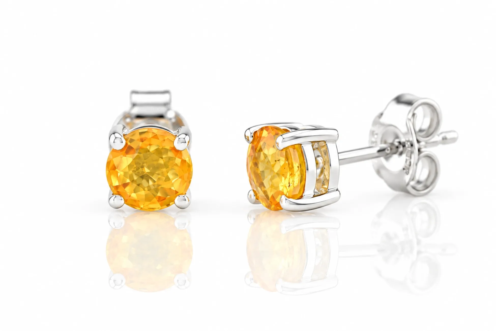 Silver earrings with natural Yellow Sapphire, 5 mm from Sri Lanka